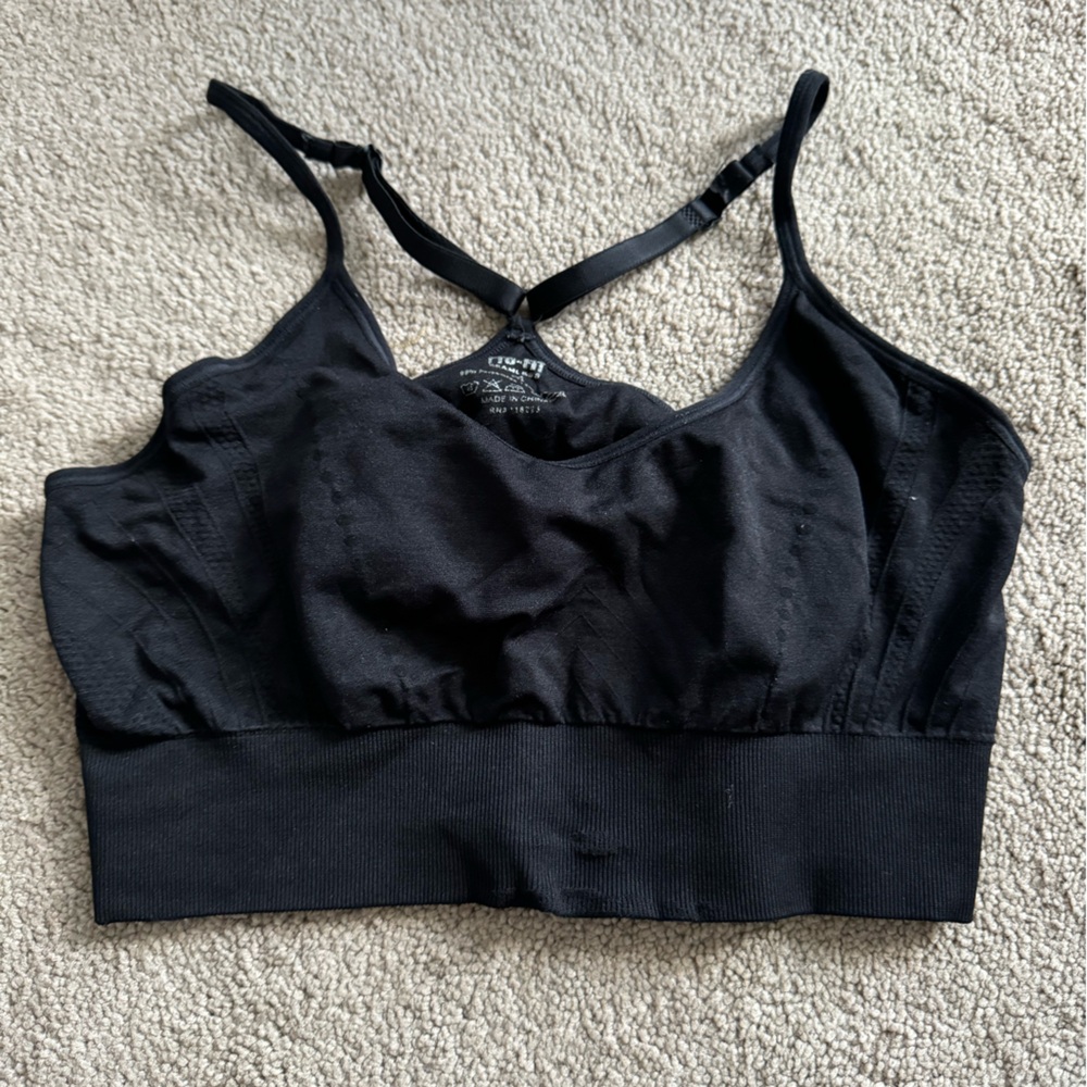 Profit sports bra adjustable.